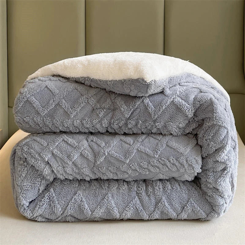 New Super Thick Winter Warm Blanket for Bed Artificial Lamb Cashmere Weighted Blankets Soft Comfortable Warmth Quilt Comforter