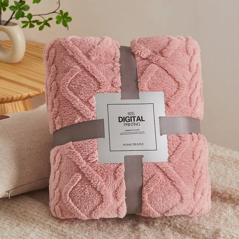 Fluffy Coral Velvet Blanket Flannel Plush Comfortable Thickened and Warm Soft Sofa Throw Blanket for Air-Conditioned Room Luxury