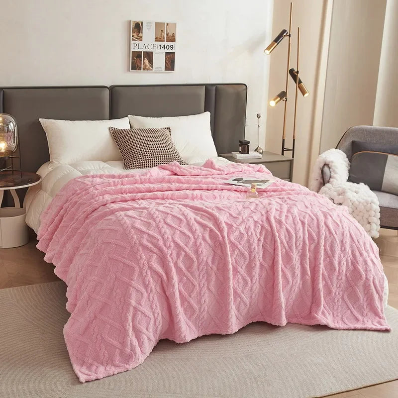 Fluffy Coral Velvet Blanket Flannel Plush Comfortable Thickened and Warm Soft Sofa Throw Blanket for Air-Conditioned Room Luxury